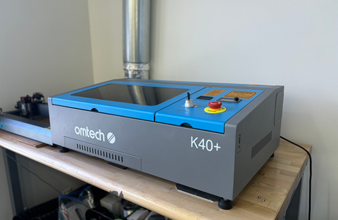 OMTech K40+ Laser Engraver: Una Reseña Completa