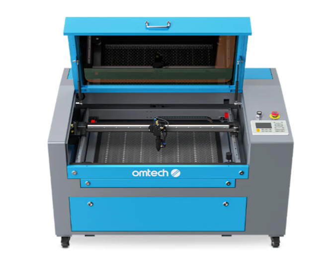 Omtech lasercutter