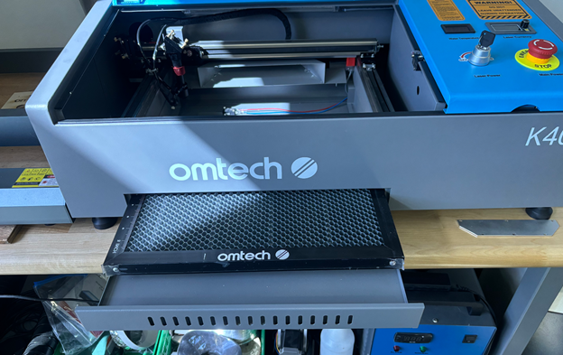 Omtech lasercutter